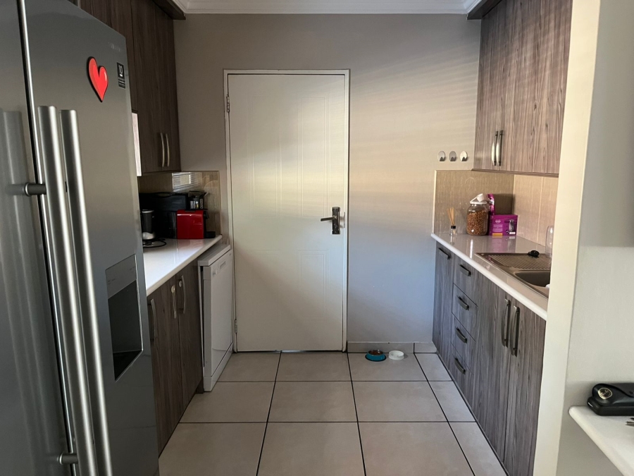 To Let 3 Bedroom Property for Rent in Langenhovenpark Free State